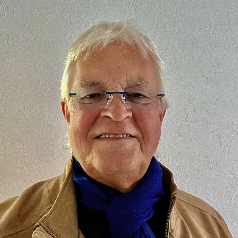  Heinz-J�rgen Melloh
