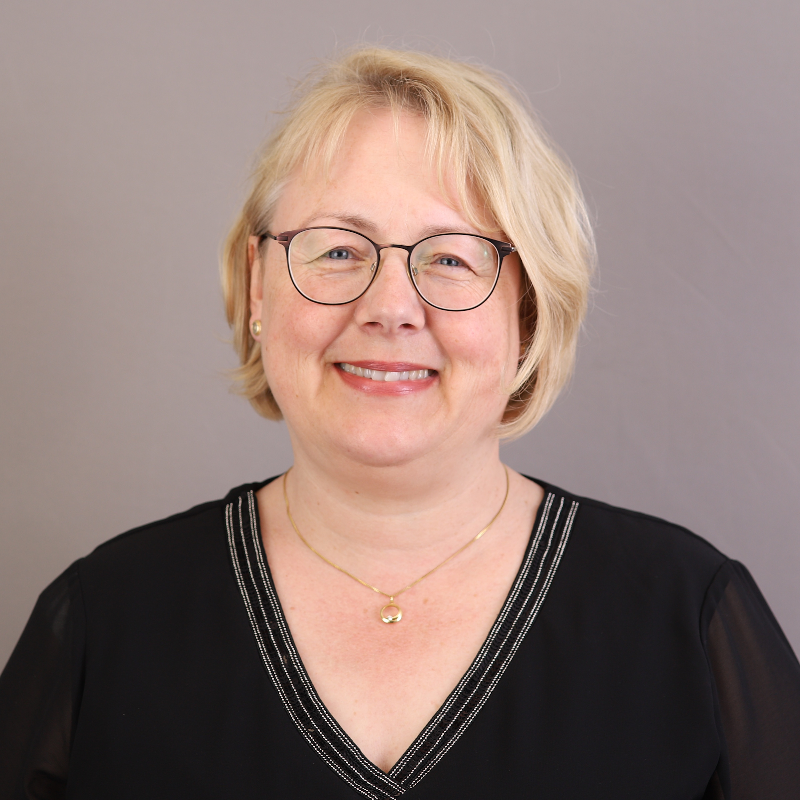  Claudia Strohmeyer